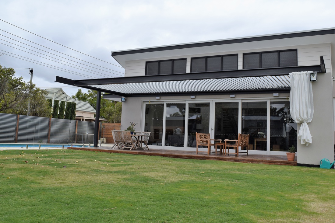 Parkside Builder - Openable Louvred Roof on Steel Trusses over Large Area