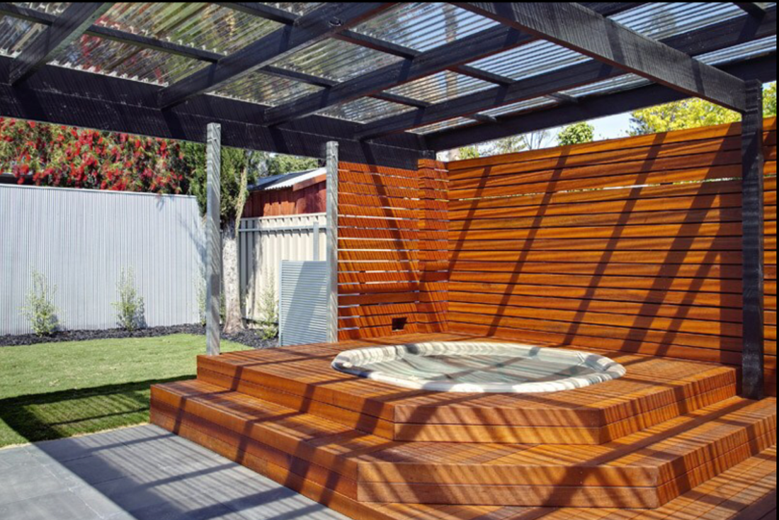 Outdoor Spa with Privacy Blind and Built In Spa