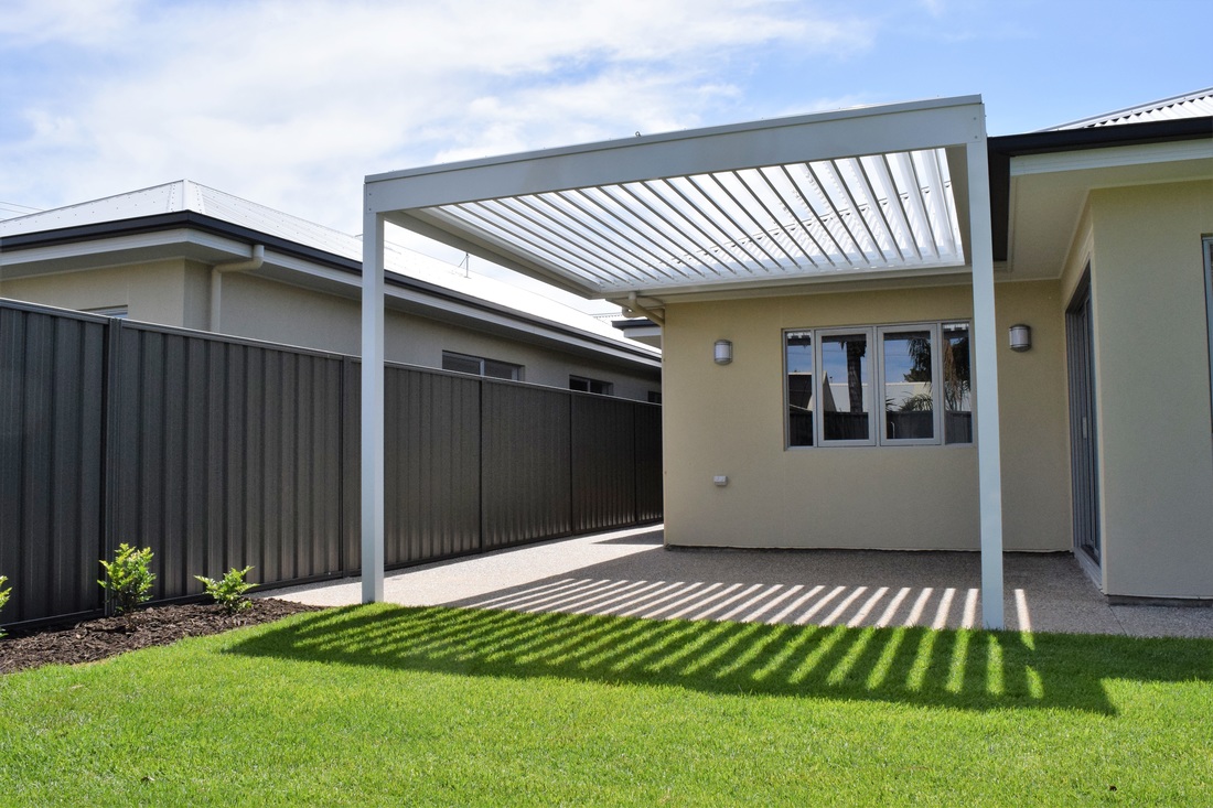 Pergola with Louvred Openable Roof